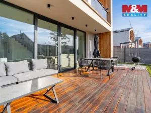 Prodej rodinného domu, Předboj, K Parku, 297 m2