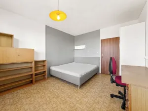 Prodej bytu 3+1, Studená, Komenského, 74 m2