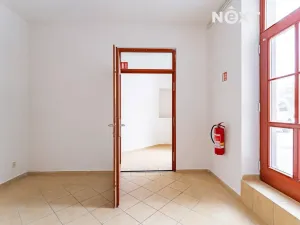 Pronájem obchodního prostoru, Šumperk, Hlavní třída, 116 m2