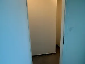 Pronájem bytu 2+kk, Praha - Holešovice, U Pergamenky, 54 m2