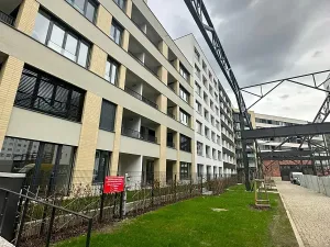 Pronájem bytu 2+kk, Praha - Holešovice, U Pergamenky, 54 m2