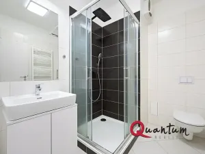 Pronájem bytu 4+kk, Praha - Horní Měcholupy, Padovská, 96 m2