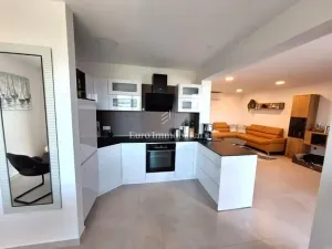 Prodej bytu 3+kk, Malinska, Chorvatsko, 94 m2