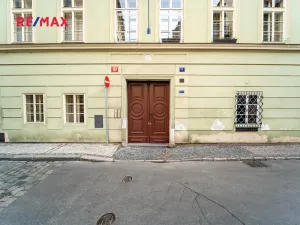 Prodej bytu 3+1, Praha - Malá Strana, Nebovidská, 57 m2