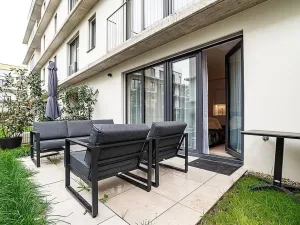 Pronájem bytu 1+kk, Praha - Hodkovičky, Šenácká, 60 m2