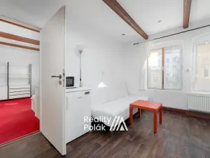 Pronájem bytu 1+1, Liberec, nám. Dr. E. Beneše, 37 m2