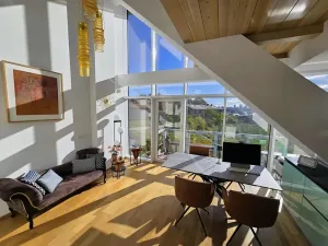 Prodej atypického bytu, Praha - Smíchov, Kobrova, 172 m2