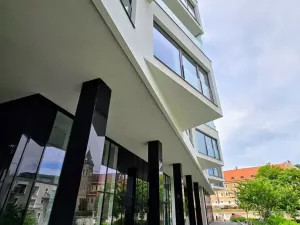 Prodej atypického bytu, Praha - Smíchov, Kobrova, 172 m2