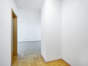Pronájem bytu 2+kk, Praha - Žižkov, Husitská, 60 m2