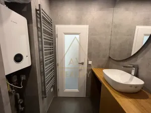 Pronájem bytu 2+kk, Praha - Bubeneč, dr. Zikmunda Wintra, 56 m2