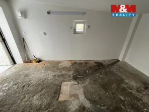 Pronájem garáže, Opava, Bochenkova, 20 m2