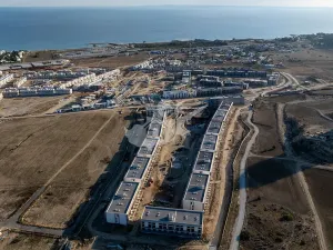 Prodej bytu 2+1, Trikomo, Kypr, 90 m2