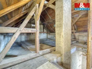 Prodej rodinného domu, Kladruby, Husova, 131 m2