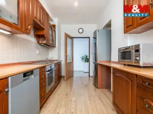 Prodej rodinného domu, Sokoleč, Švestková, 184 m2