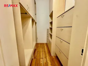 Pronájem bytu 3+1, Praha - Vinohrady, Slezská, 97 m2