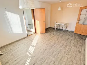 Pronájem bytu 3+1, Rožnov pod Radhoštěm, 1. máje, 67 m2