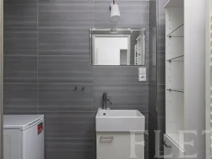 Prodej bytu 1+kk, Praha - Žižkov, Biskupcova, 28 m2