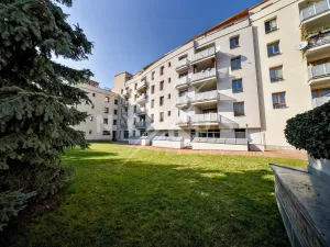 Prodej bytu 3+kk, Praha - Strašnice, U hranic, 118 m2