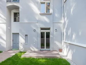 Pronájem bytu 2+kk, Praha - Vršovice, Charkovská, 49 m2