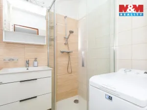 Prodej bytu 3+1, Pardubice - Bílé Předměstí, Na Drážce, 70 m2