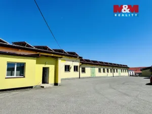 Pronájem skladu, Dražice, 822 m2