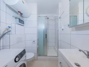 Prodej bytu 2+1, Velká Bystřice, Nádražní I, 44 m2