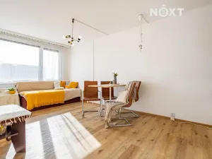 Prodej bytu 2+kk, Praha - Prosek, Prosecká, 41 m2