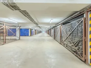 Pronájem garáže, Praha - Strašnice, Průběžná, 20 m2