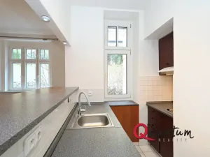 Pronájem bytu 1+kk, Praha - Nusle, Boleslavova, 30 m2