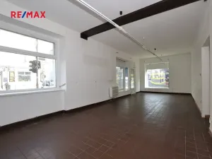 Pronájem obchodního prostoru, Plzeň, Koterovská, 100 m2