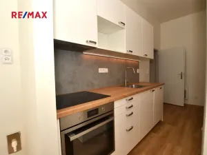 Pronájem bytu 2+1, Plzeň, Hálkova, 62 m2