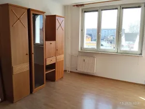 Pronájem bytu 1+1, Karlovy Vary, Dvořákova, 36 m2