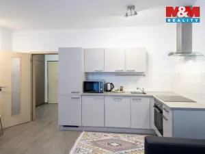 Prodej bytu 2+kk, Ostrava, Jantarová, 56 m2