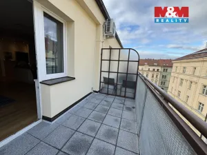 Pronájem bytu 3+kk, Praha - Smíchov, Vrázova, 88 m2