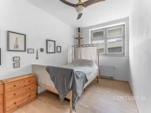 Prodej bytu 2+kk, Praha - Libeň, Českomoravská, 60 m2