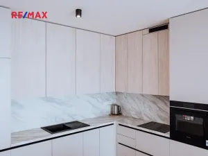 Prodej bytu 3+kk, Praha - Smíchov, Podbělohorská, 86 m2