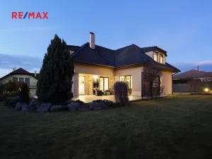 Prodej rodinného domu, Říčany, Tulipánová, 260 m2