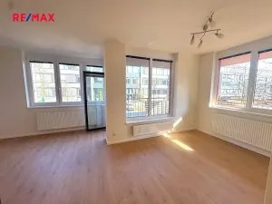 Pronájem bytu 2+kk, Praha - Stodůlky, Svitákova, 50 m2