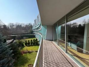 Pronájem bytu 2+kk, Praha - Smíchov, Na Hřebenkách, 66 m2