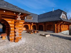 Prodej rodinného domu, Dolní Lomná, 1559 m2