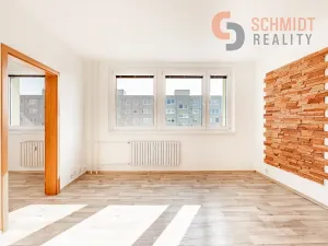 Prodej bytu 2+1, Břeclav, Na Valtické, 44 m2