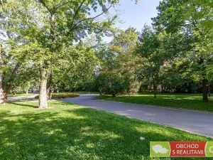 Pronájem bytu 1+kk, Praha, Kozácká, 30 m2