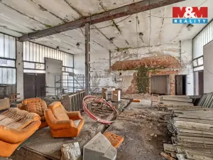 Prodej komerčního pozemku, Kralupy nad Vltavou, sídl. Hůrka, 238 m2