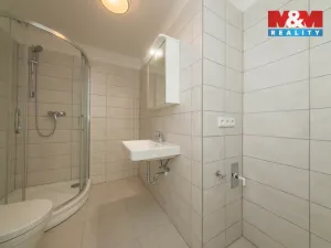 Pronájem bytu 2+kk, Praha - Holešovice, V závětří, 42 m2
