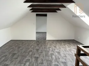 Prodej rodinného domu, Rostoklaty, 145 m2