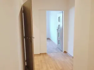 Pronájem bytu 2+1, Praha - Žižkov, Ambrožova, 80 m2