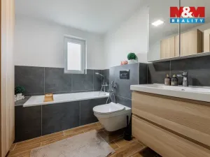 Prodej rodinného domu, Karlovy Vary - Bohatice, Na Stezce, 182 m2