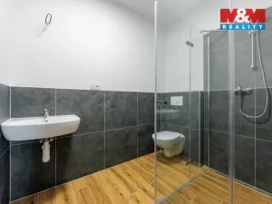 Prodej rodinného domu, Karlovy Vary - Bohatice, Na Stezce, 182 m2