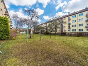 Prodej bytu 3+1, Praha - Strašnice, U kombinátu, 77 m2