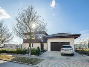 Prodej rodinného domu, Vysoký Újezd, 244 m2